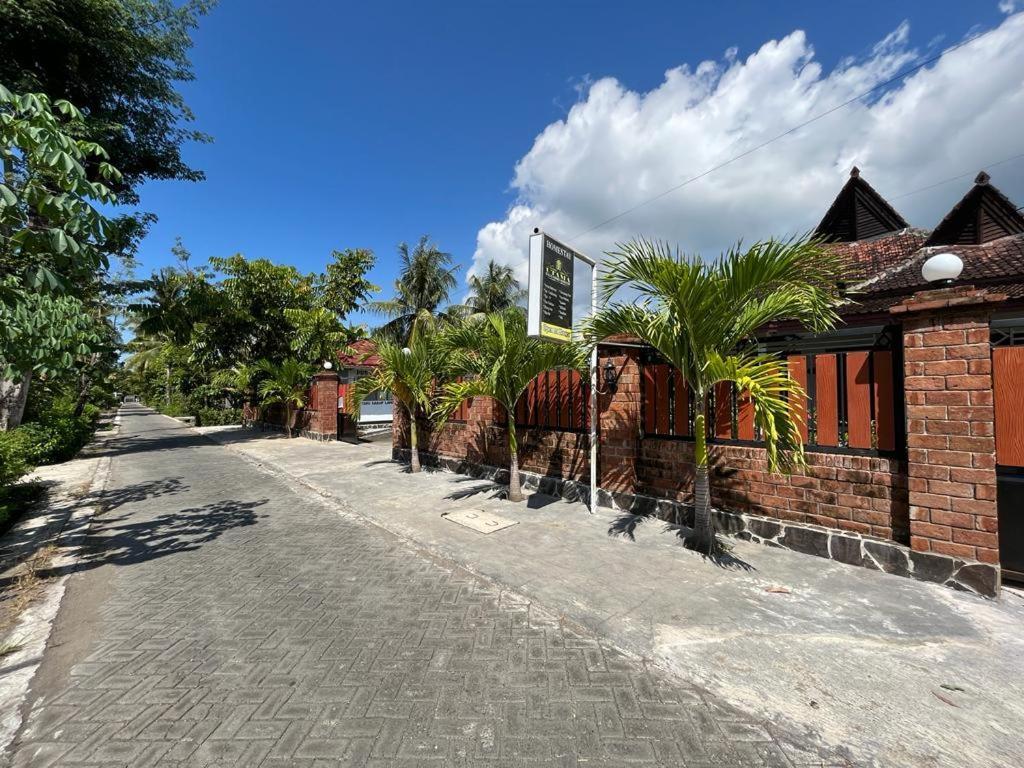 Capital O 92615 Villa Utama D'Alas Purwo Ringinpintu Exterior photo